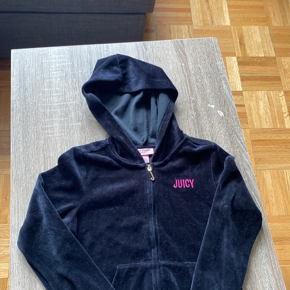 Girls. Juicy Couture Velour Jacket Size 7 - Picture 4 of 6